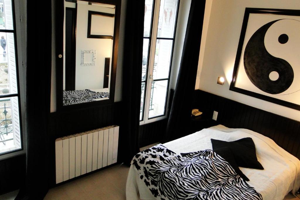 Hotel Archange Orleans Room photo